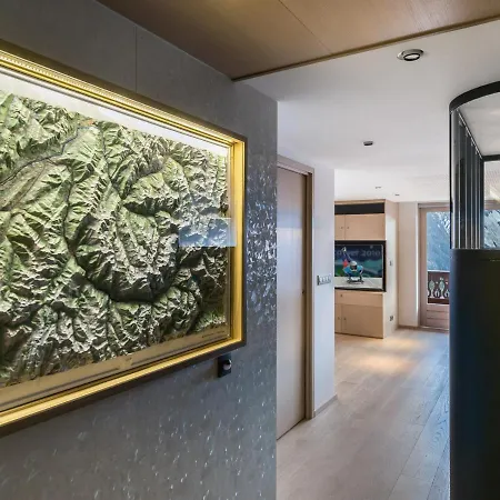 Apartmán Renove 3 Chambres, 1850, Avec Balcon Et Parking - Fr-1-564-59