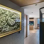 公寓 Renove 3 Chambres, 1850, Avec Balcon Et Parking - Fr-1-564-59