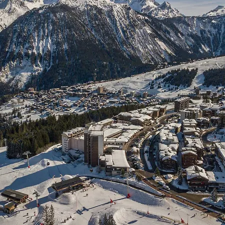 Apartment Renove 3 Chambres, 1850, Avec Balcon Et Parking - Fr-1-564-59 *